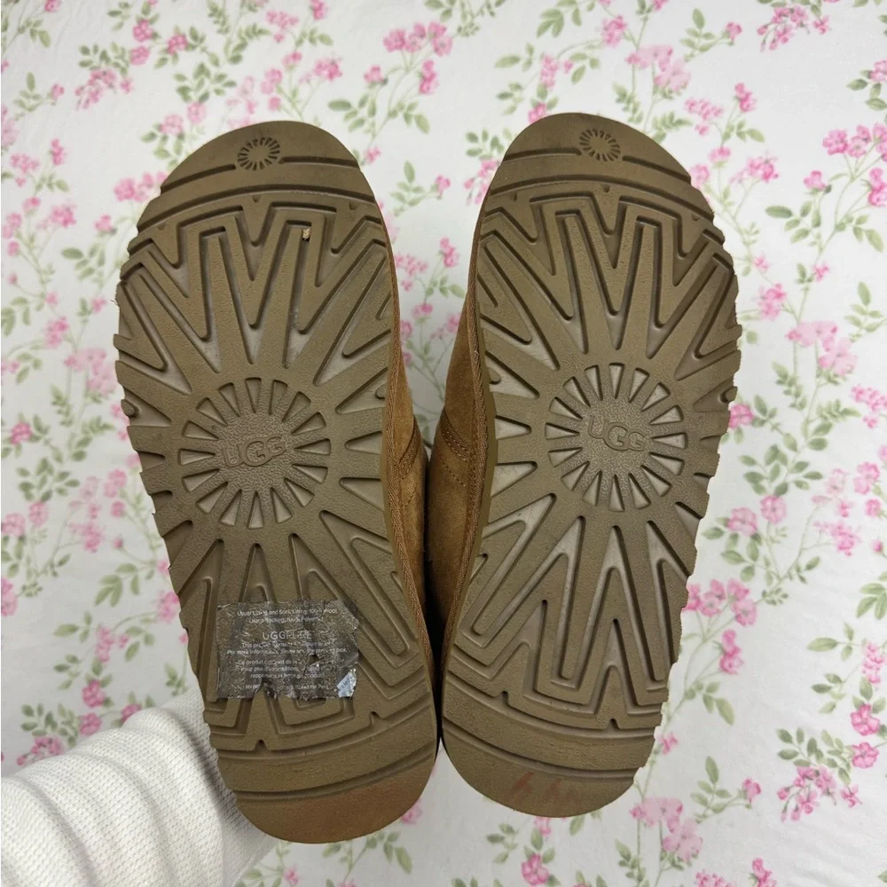 UGG Men’s Neumel Suede Casual Boots in Chesnut 9